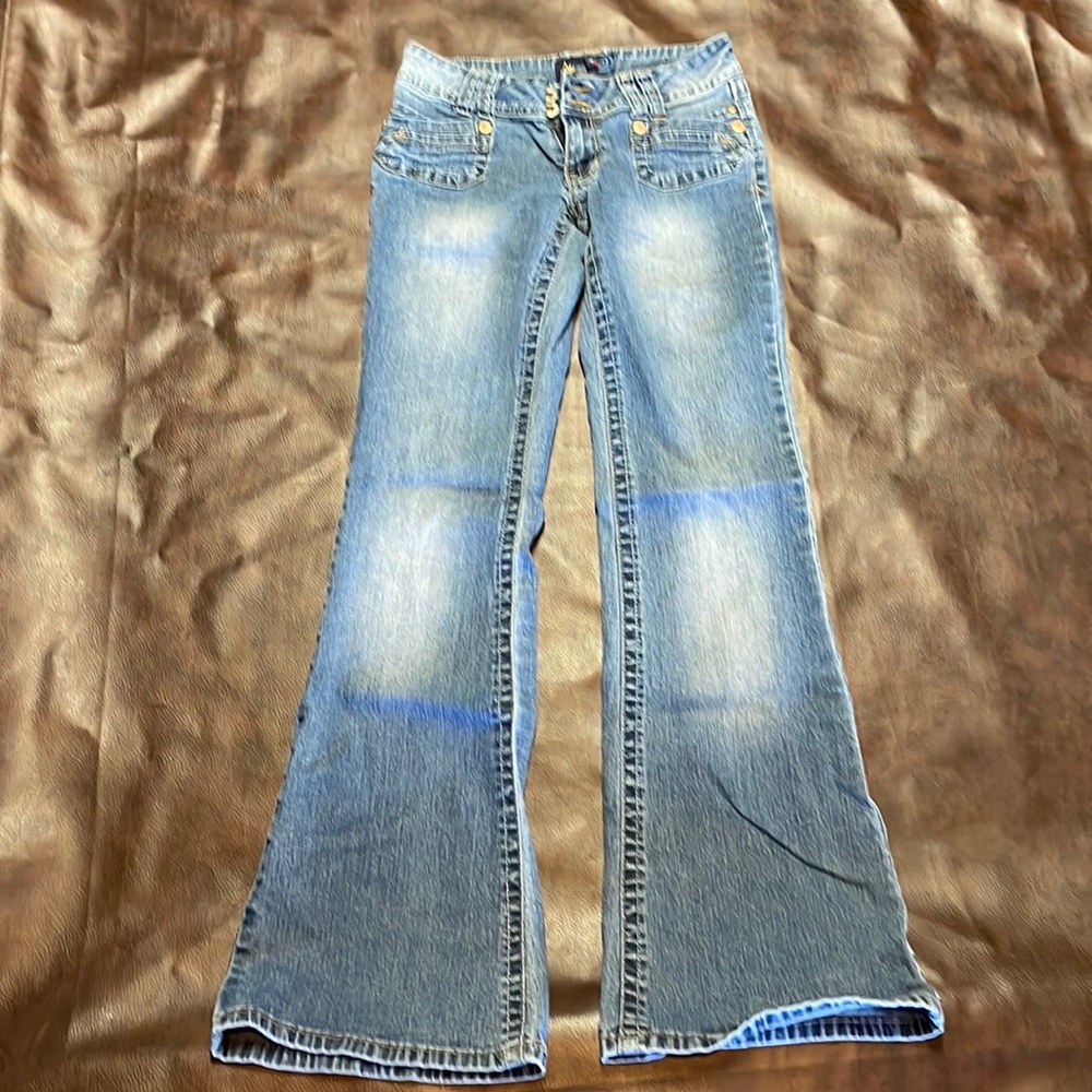 Angels blue jeans size 7 in juniors